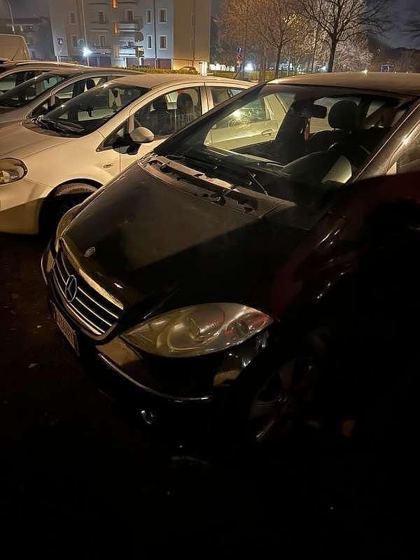 Usata Mercedes A200 Elegance 140 CV (102 kW) 2007 Monovolume