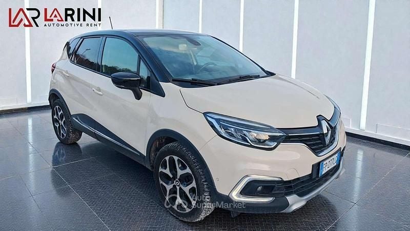 Usata Renault Captur Intens 90 CV (66 kW) 2018 Bianco SUV