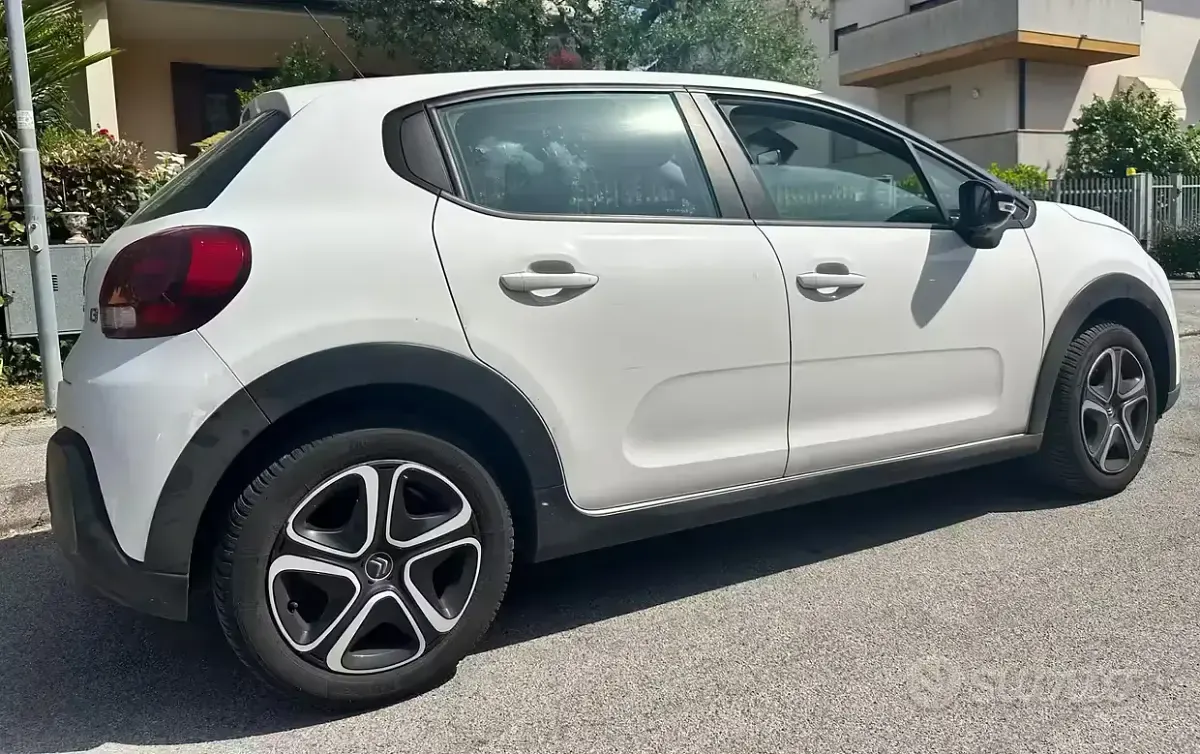 Usata Citroën C3 102 CV (75 kW) 2019 Bianco Utilitaria