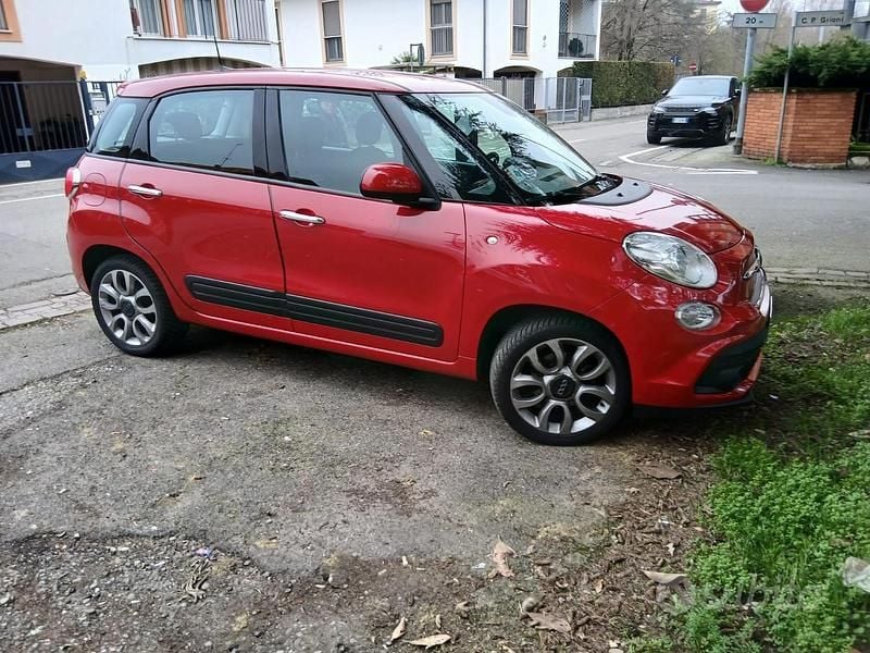Usata Fiat 500L Mirror 95 CV (69 kW) 2020 Rosso Monovolume