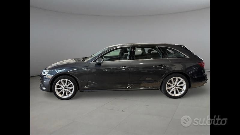 Usata Audi A4 Ambiente 136 CV (100 kW) 2024 Grigio Station wagon