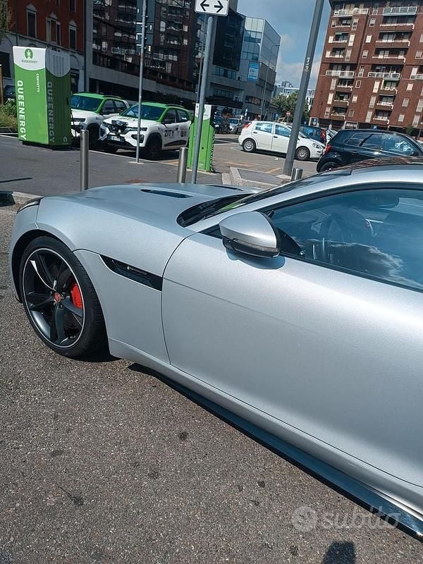 Usata Jaguar F-Type 2019 Grigio Coupé