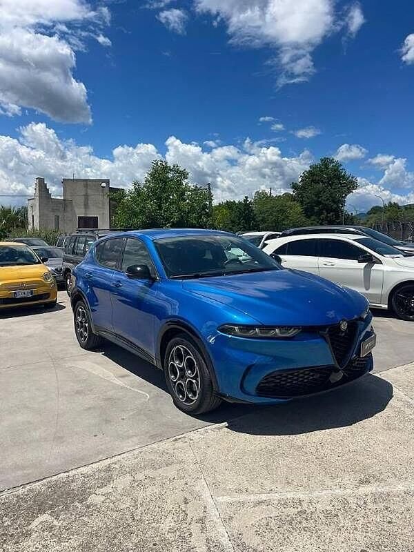 Usata Alfa Romeo Tonale Super 131 CV (96 kW) 2024 Blu SUV
