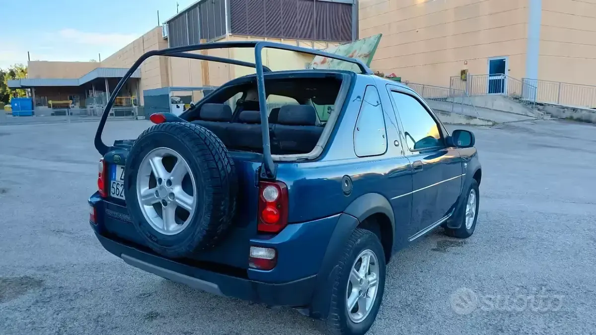 Usata Land Rover Freelander S 109 CV (80 kW) 2005 Bluazzurro SUV
