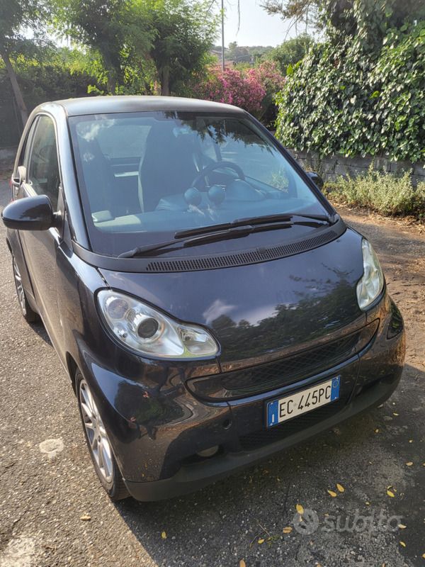 Blu Usata 2010 Smart ForTwo Coupé Coupé | 4800 € (Cara) - Immagine 1/4