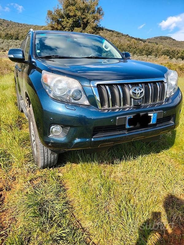 Usata Toyota Land Cruiser Sol 190 CV (139 kW) 2013 Nero SUV