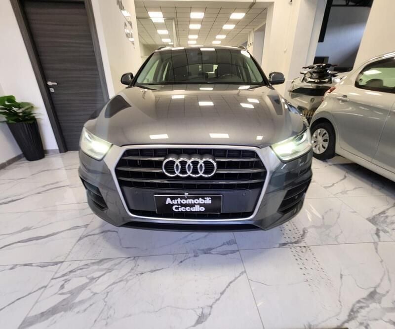 Usata Audi Q3 S-Line 120 CV (88 kW) 2017 Grigio SUV