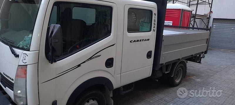 Usata Nissan Cabstar 2014 Pick-up