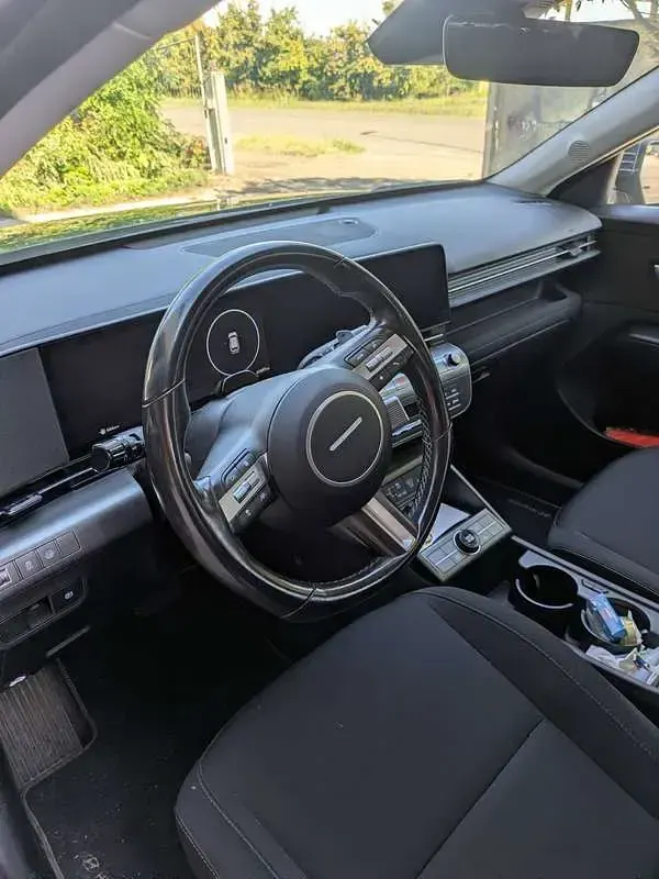 Usata Hyundai Kona 105 CV (77 kW) 2024 Grigio SUV