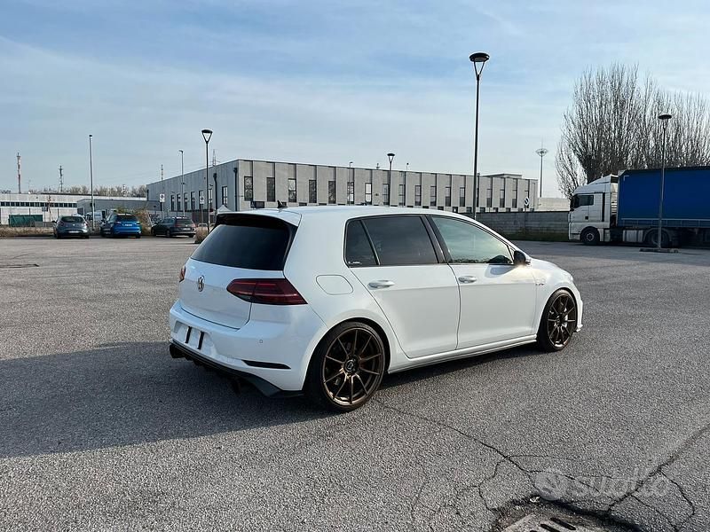 Usata VW Golf VII GTI 245 CV (180 kW) 2018 Bianco Berlina