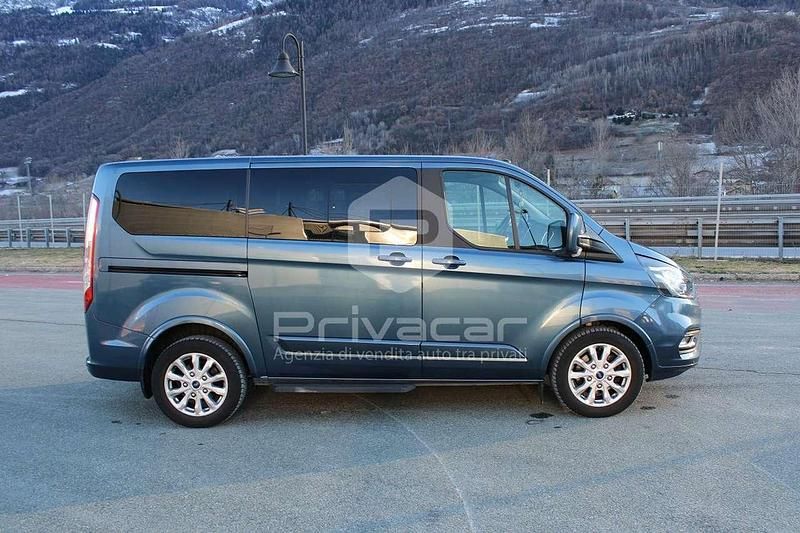 Usata Ford Tourneo Custom Titanium 131 CV (96 kW) 2019 Blu Furgone