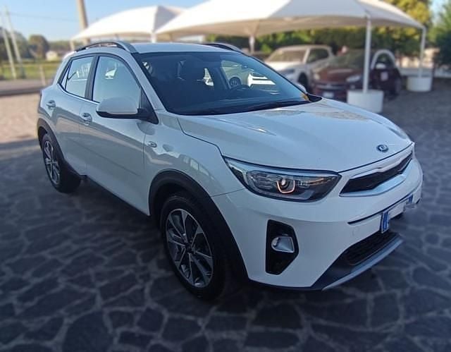 Usata Kia Stonic Style 2020 Bianco SUV