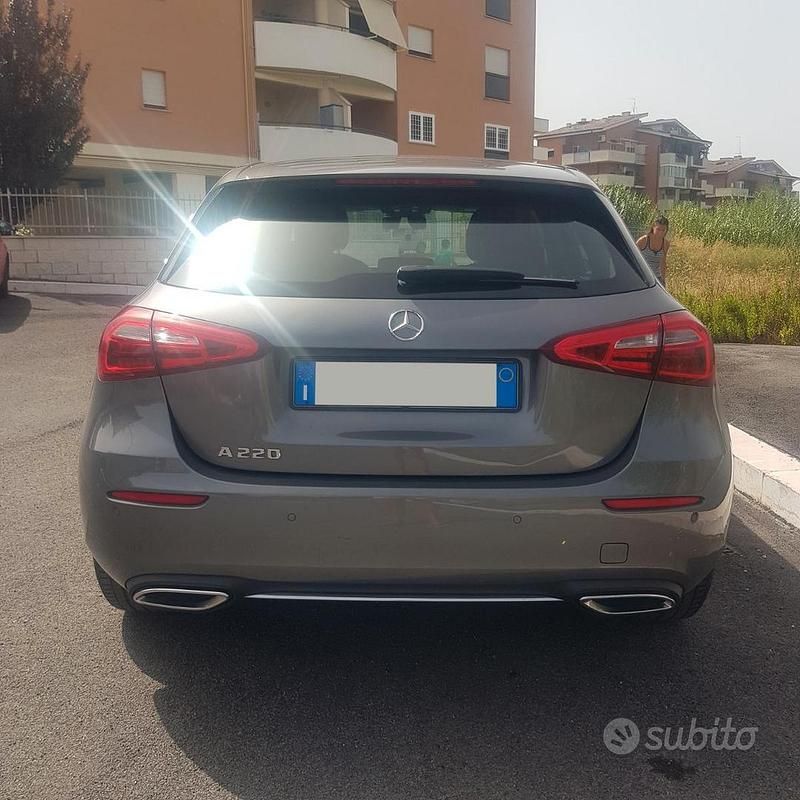 Usata Mercedes A220 190 CV (139 kW) 2019 Grigio Berlina