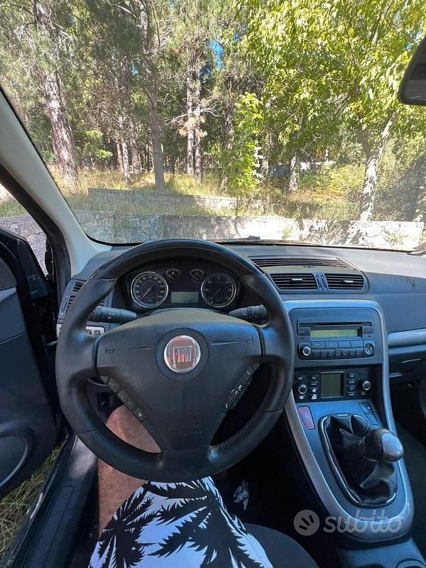 Usata Fiat Croma 150 CV (110 kW) 2009 Nero Station wagon