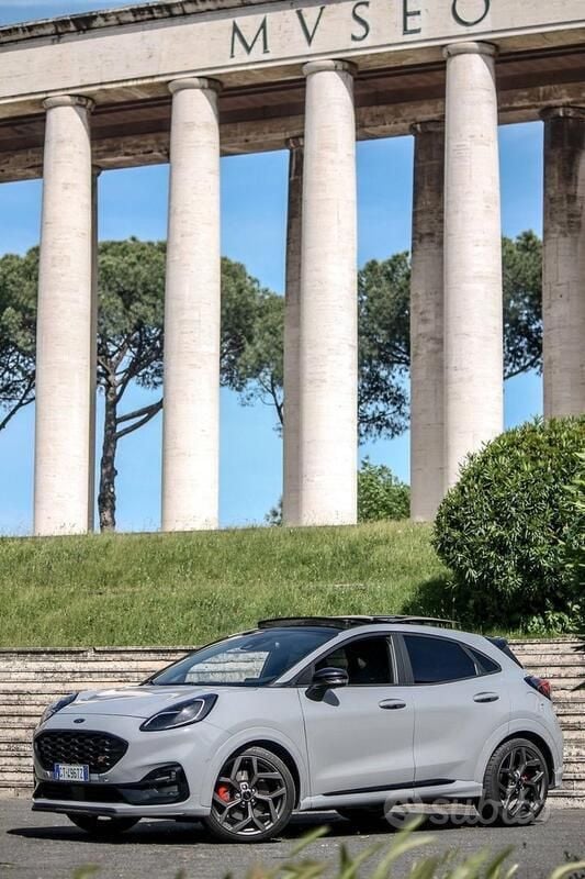 Usata Ford Puma 170 CV (125 kW) 2024 Grigio SUV