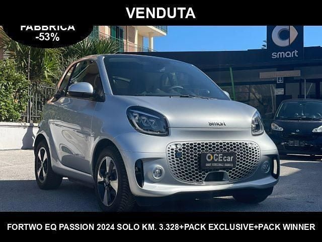 Grigio Usata 2023 Smart ForTwo Electric Drive Passion Utilitaria | 17.900 € (Molto cara) - Immagine 1/4
