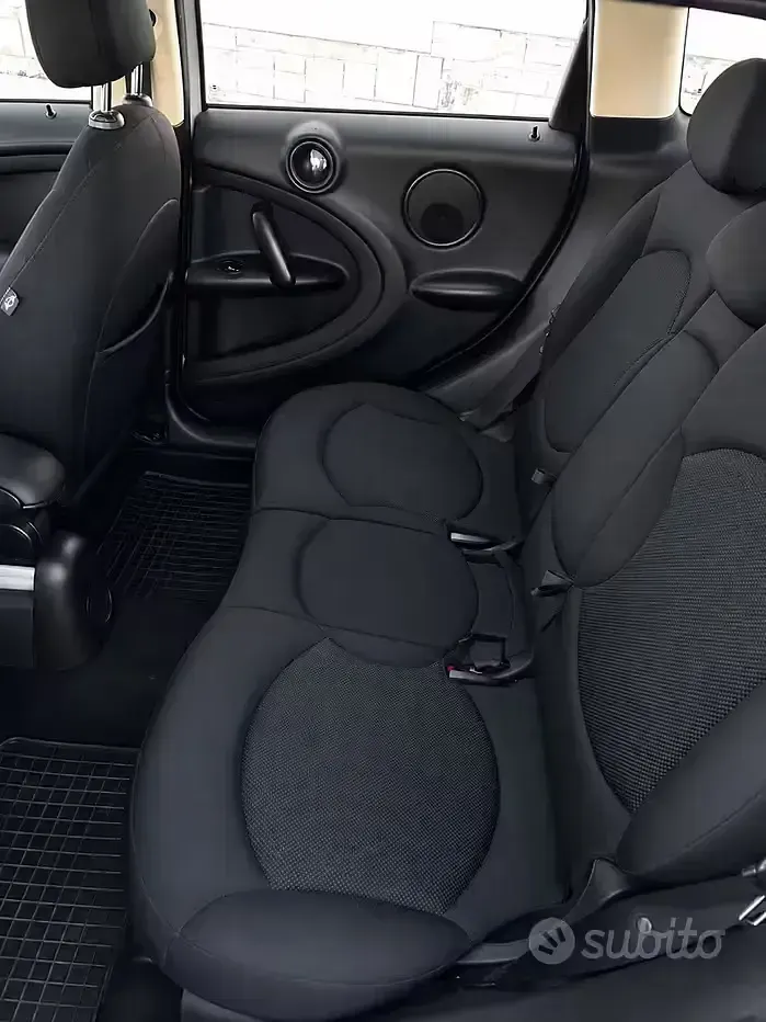 Usata Mini Countryman 111 CV (81 kW) 2011 Bianco SUV