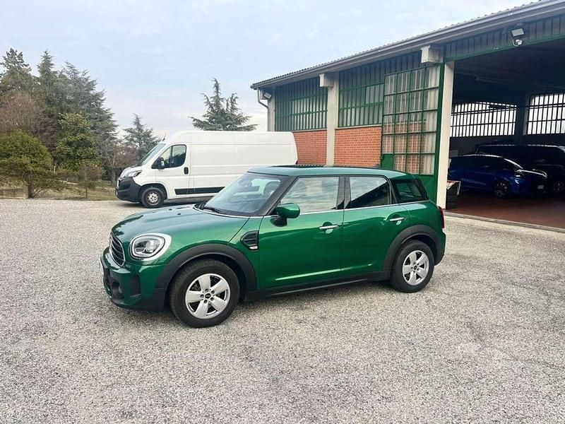 Usata Mini One D Countryman Business 116 CV (85 kW) 2020 Verde SUV