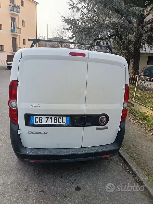 Usata Fiat Doblò 2020 Bianco Monovolume