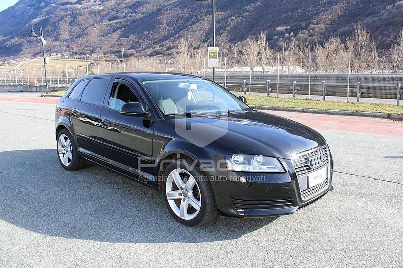 Usata Audi A3 Sportback Attraction 90 CV (66 kW) 2010 Nero Utilitaria