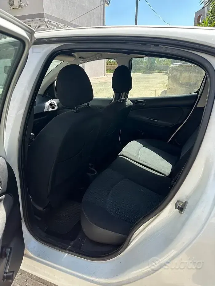 Usata Peugeot 206 60 CV (44 kW) 2009 Bianco Berlina
