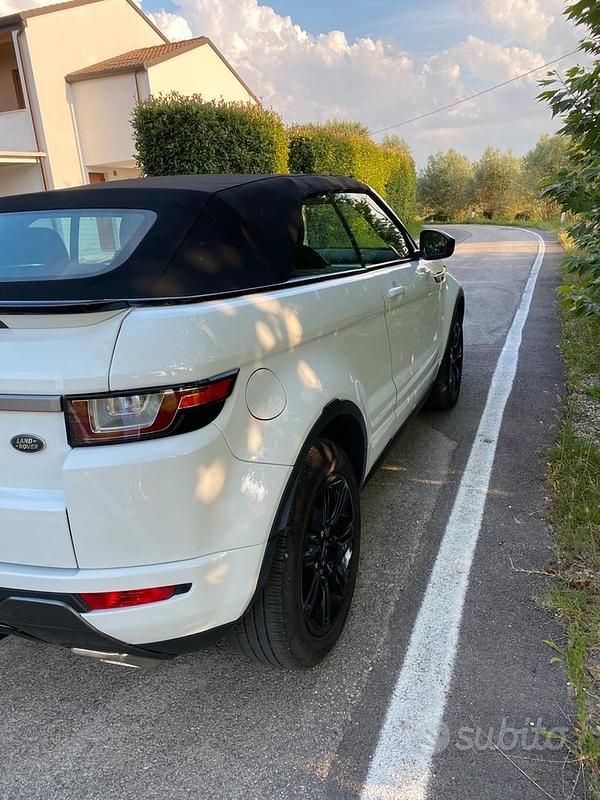 Usata Land Rover Range Rover evoque 180 CV (132 kW) 2018 Bianco Cabrio