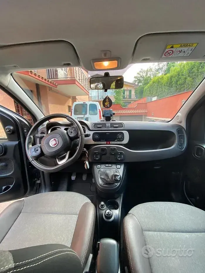 Usata Fiat Panda Cross Cross 85 CV (62 kW) 2018 Marrone Utilitaria