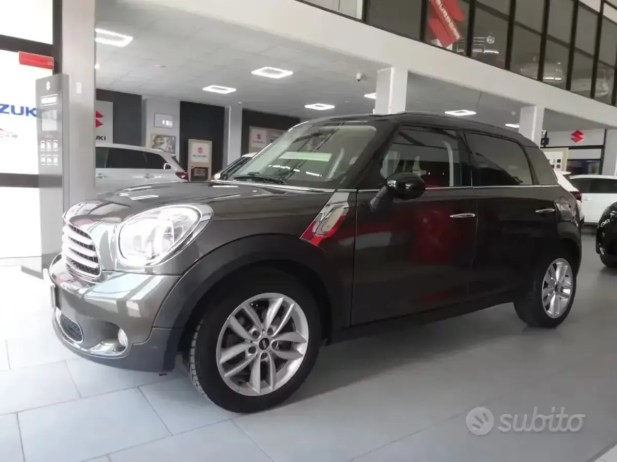 Usata Mini Cooper Countryman 111 CV (81 kW) 2013 Grigio SUV