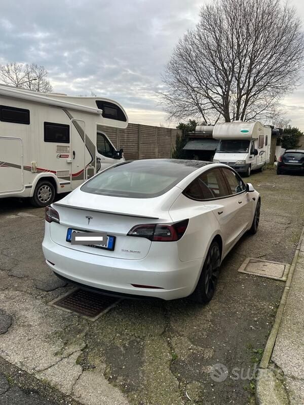 Usata Tesla Model 3 Performance 239 kW (325 CV) 2021 Bianco Berlina