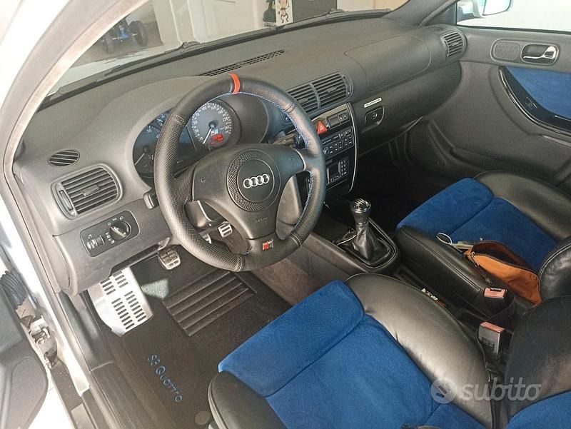 Usata Audi S3 210 CV (154 kW) 1999 Grigio Utilitaria