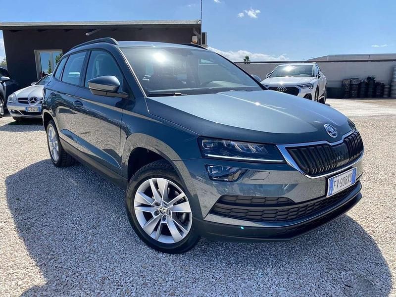 Usata Skoda Karoq Ambition 116 CV (85 kW) 2019 Grigio metallizzato SUV