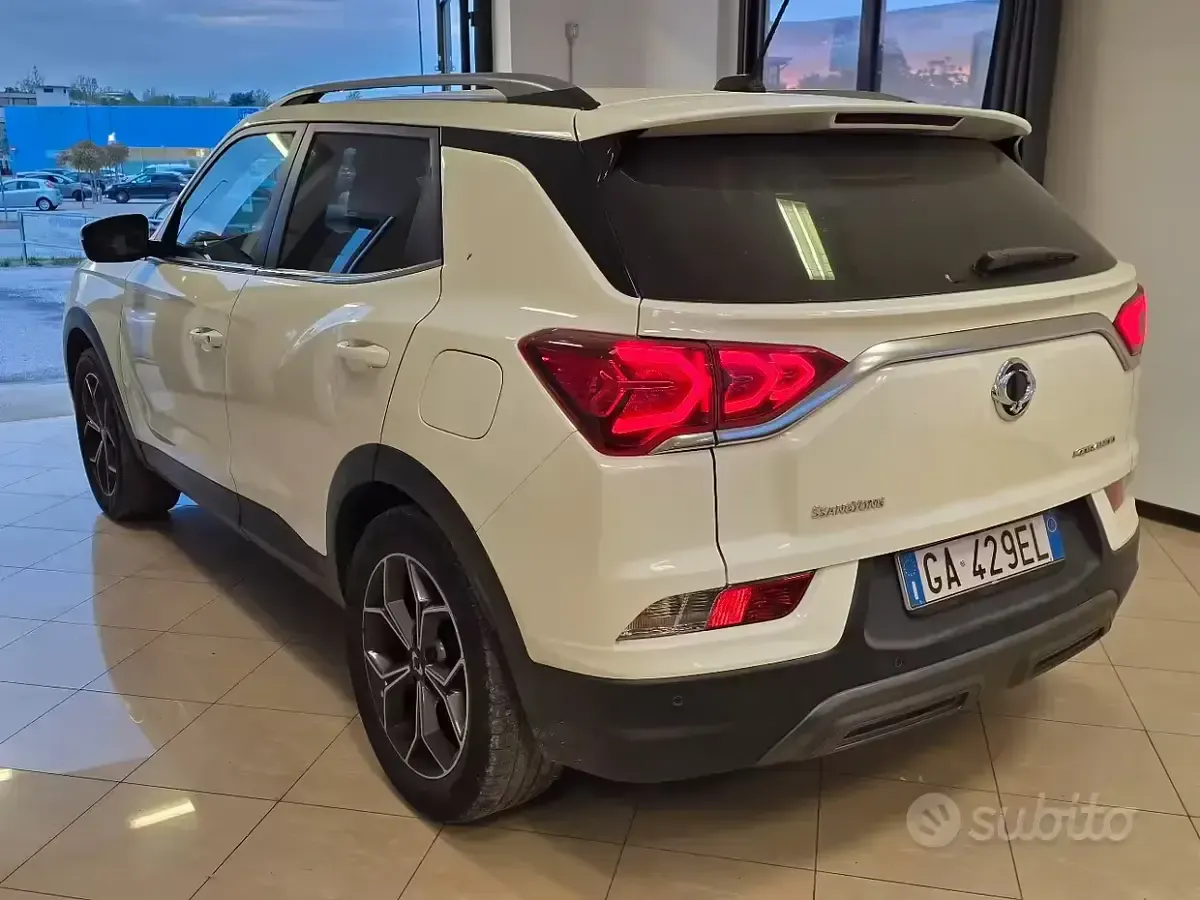 Usata SsangYong Korando 163 CV (119 kW) 2020 Bianco Station wagon