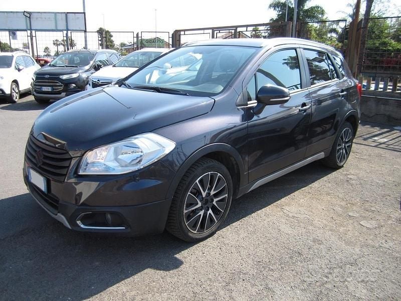 Usata Suzuki SX4 S-Cross 120 CV (88 kW) 2015 Nero SUV