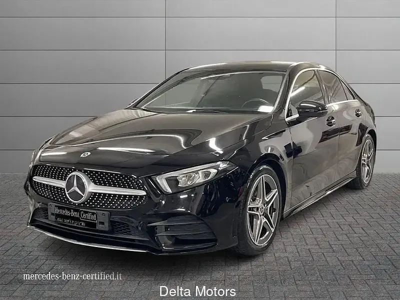 Usata Mercedes A180 Premium 116 CV (85 kW) 2019 Berlina