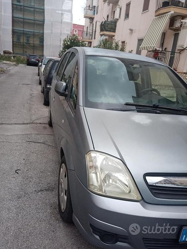 Usata Opel Meriva 75 CV (55 kW) 2007 Grigio Monovolume
