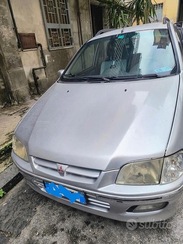 Usata Mitsubishi Space Star Comfort Edition 2002 Grigio Monovolume