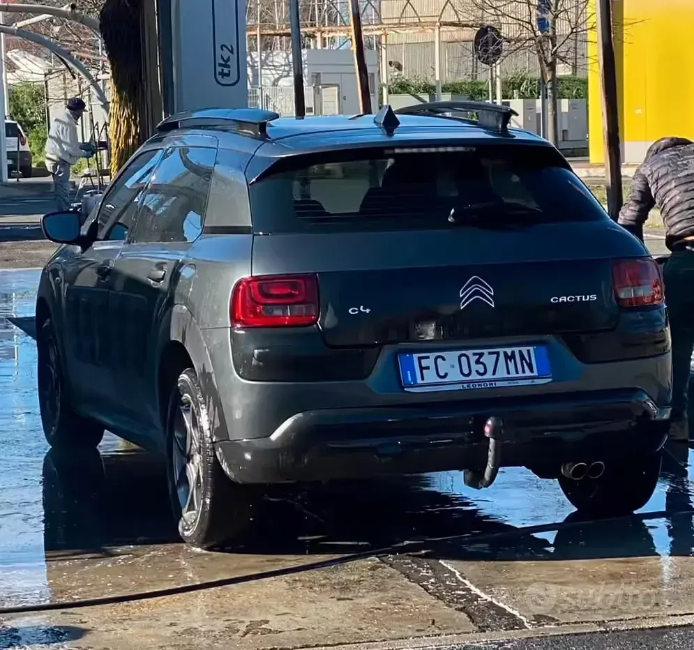 Usata Citroën C4 Cactus 92 CV (67 kW) 2016 Grigio Utilitaria