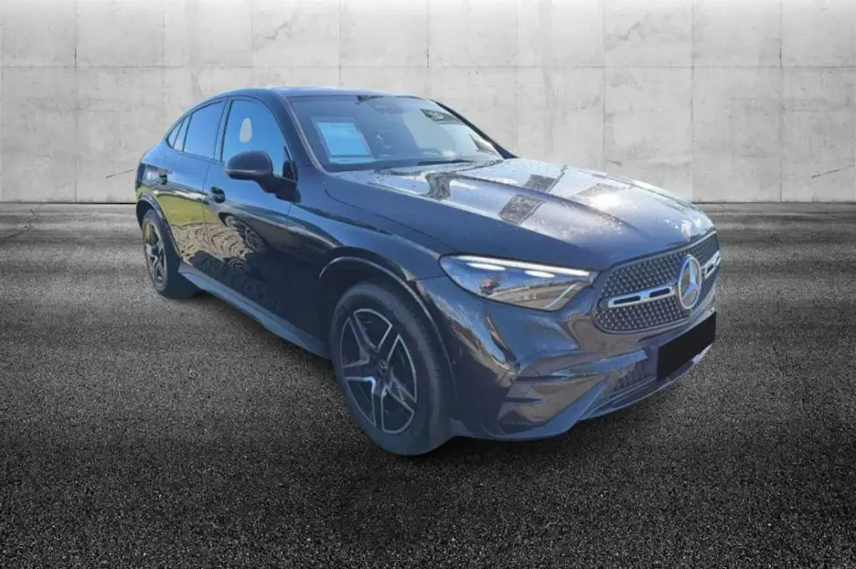 Usata Mercedes GLC300 Advanced 269 CV (197 kW) 2024 Nero SUV
