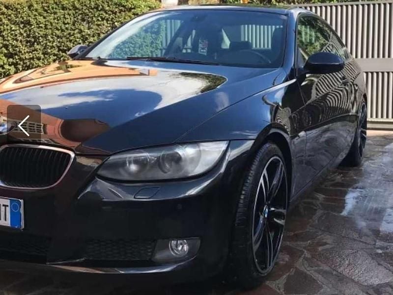 Usata BMW 320 Efficient Dynamics 177 CV (130 kW) 2008 Nero Coupé