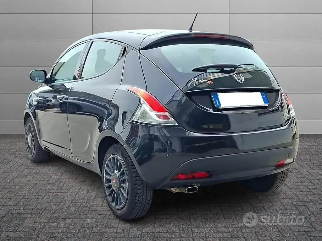 Usata Lancia Ypsilon 69 CV (50 kW) 2014 Aqua Utilitaria