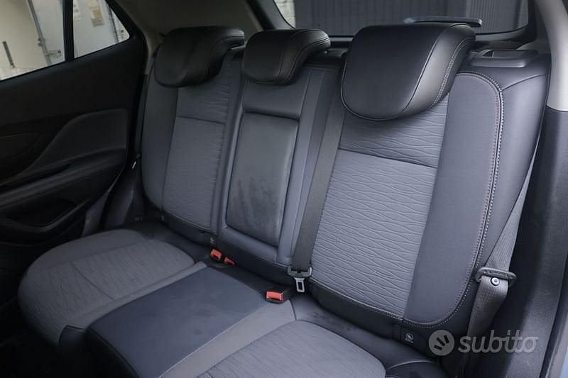 Usata Opel Mokka Cosmo 140 CV (102 kW) 2016 Blu scuro SUV