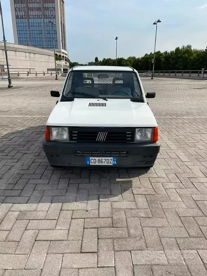 Usata Fiat Panda Business 54 CV (39 kW) 2002 Bianco Furgone