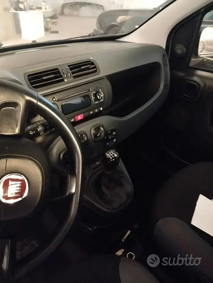 Usata Fiat Panda Easy 69 CV (50 kW) 2018 Bianco Utilitaria