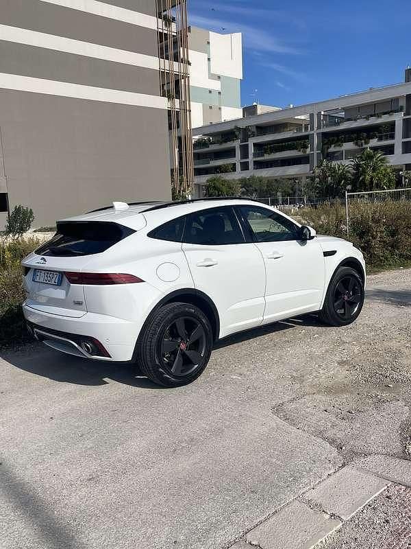 Usata Jaguar E-Pace R-Dynamic 179 CV (131 kW) 2019 SUV