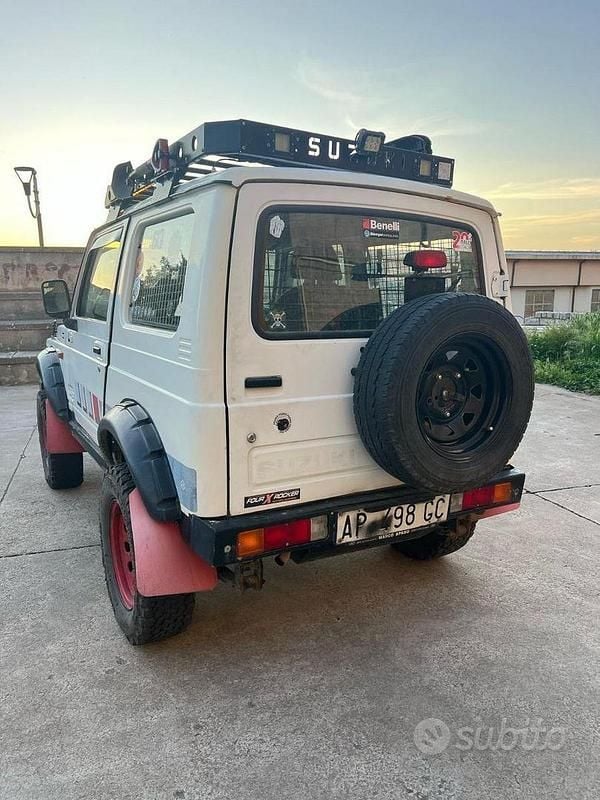 Usata Suzuki Samurai 69 CV (50 kW) 1998 Bianco SUV