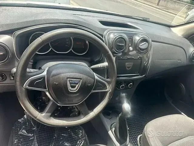 Usata Dacia Sandero 73 CV (53 kW) 2019 Bianco Berlina