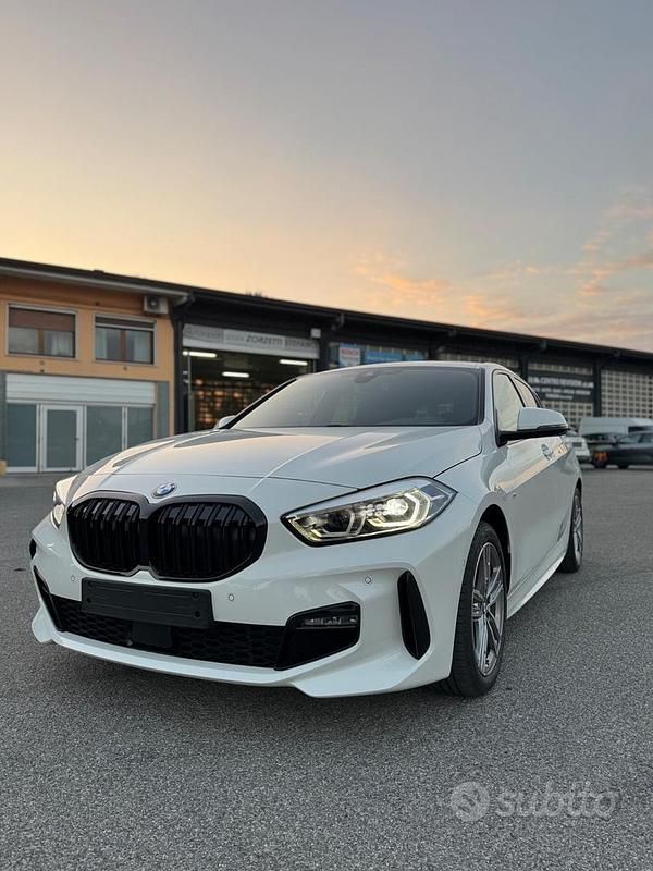 Usata BMW 118 M Sport 136 CV (100 kW) 2023 Bianco Utilitaria