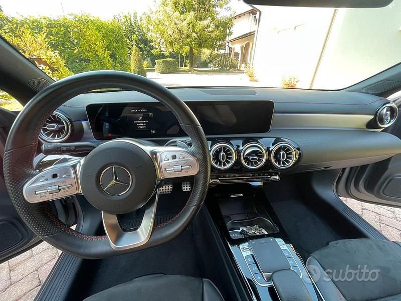 Usata Mercedes CLA200 Shooting Brake 150 CV (110 kW) 2020 Grigio Station wagon