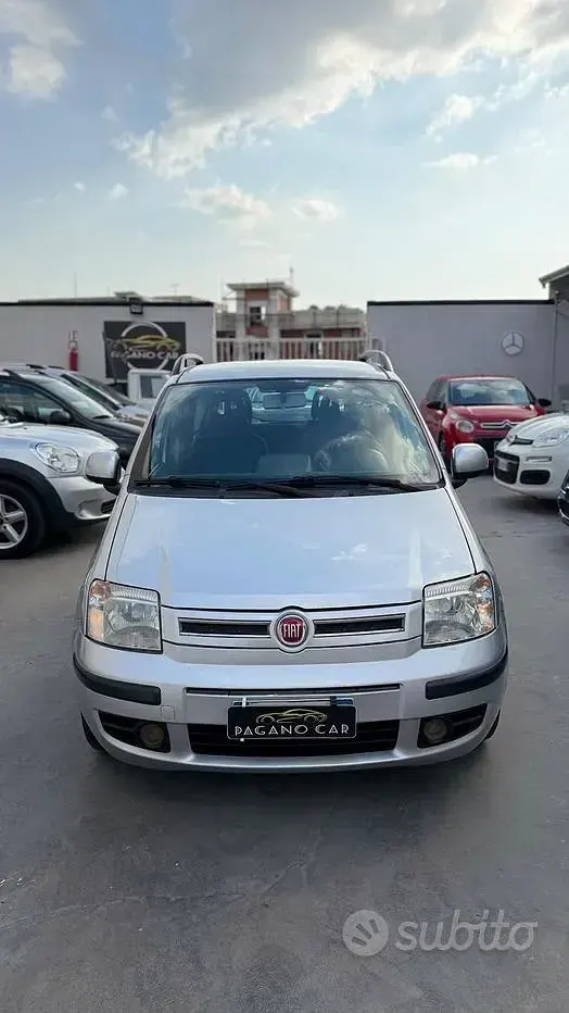 Usata Fiat Panda Dynamic 69 CV (50 kW) 2010 Grigio Utilitaria