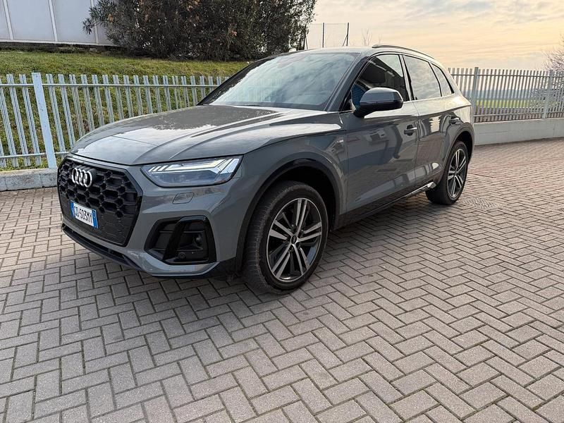 Usata Audi Q5 S-line plus 203 CV (149 kW) 2021 Grigio SUV